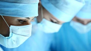 Aseguran que los trabajadores de la salud están colapsados