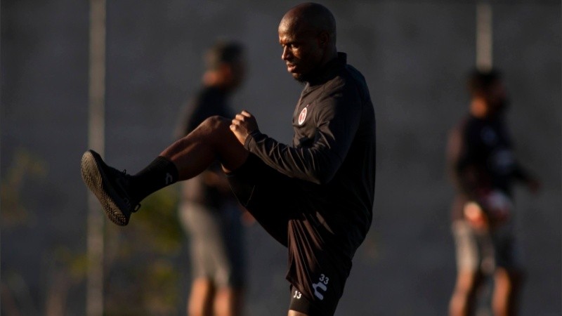 Leal ya entrena en los Xolos de Tijuana.
