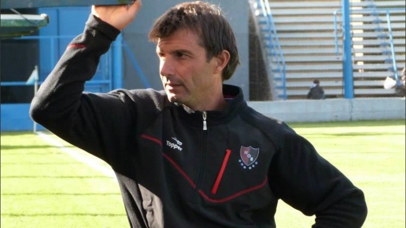 Hernán Llano regresaría a Newell's, donde trabajó junto a Theiler.