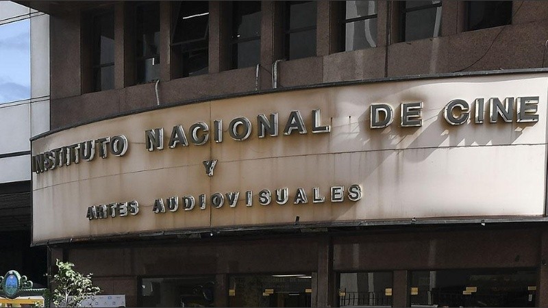 Se otorgarán 42 premios de 200.000 pesos.