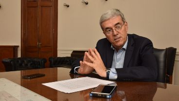 "Estoy bien y en aislamiento, cumpliendo las indicaciones médicas", contó Agosto.