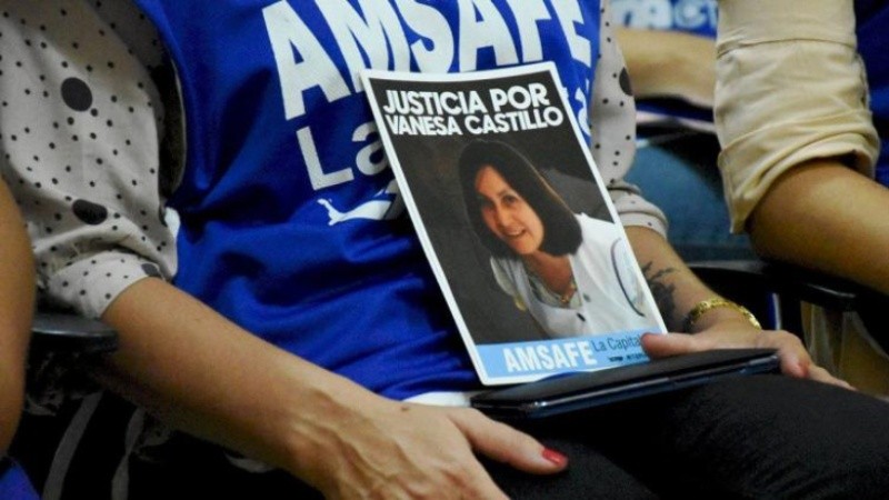 Castillo fue asesinada en la puerta de su escuela el 15 de febrero de 2018.