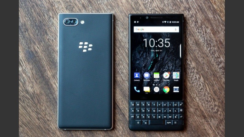 Primera conexión 5G en el nuevo celular de la compañía.