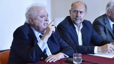 Ginés González García en una de sus primeras visitas a la provincia de Santa Fe antes de la pandemia.