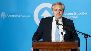 Tal vez revisando objetivamente las cosas que vienen pasando, podamos construir un Estado de Derecho en el que la hipocresía y los vicios cesen", sostuvo Fernández.