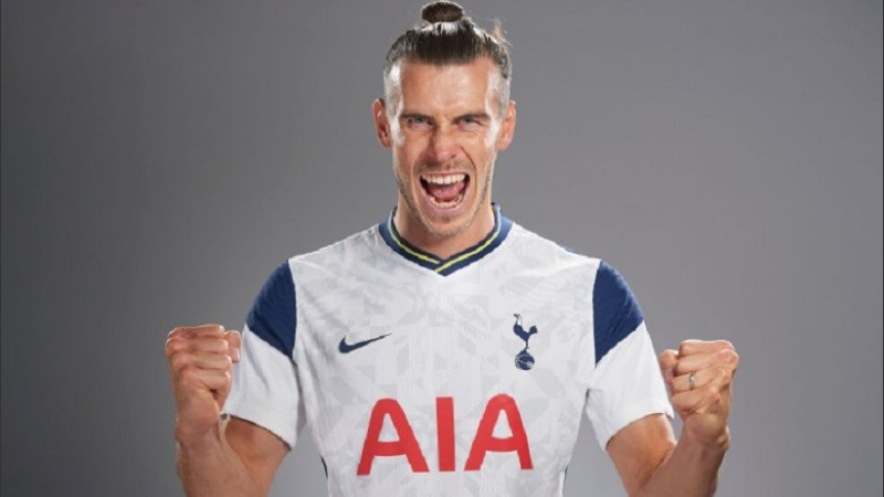Bale esta de vuelta. El galés se puso otra vez la camiseta de los Spurs.