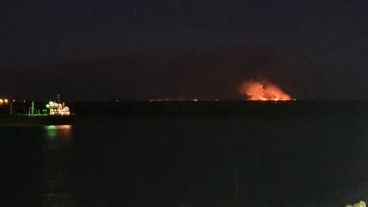 Nuevos focos de incendios comenzaron a observarse este sábado desde Rosario..