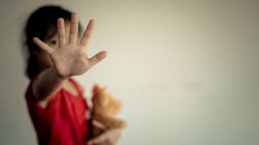 La nena debió ser internada en 2018 por hemorragias y fue entonces que intervino la Justicia.