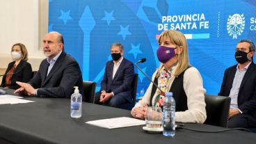 La vice gobernadora Alejandra Rodenas defendió las medidas en medio del aumento de contagios.