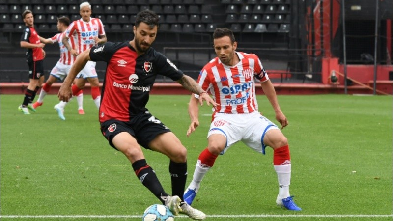 La pelota volvió a rodar en el Coloso Marcelo Bielsa.