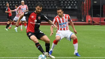 La pelota volvió a rodar en el Coloso Marcelo Bielsa.