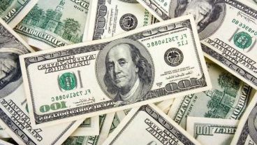 Esta semana vuelve a activarse el mercado oficial de dólares en todo el país.