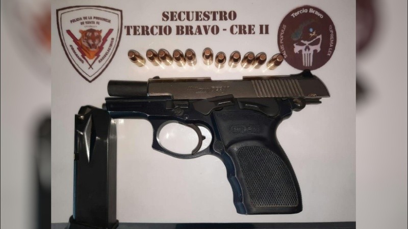 La pistola secuestrada en el procedimiento policial.