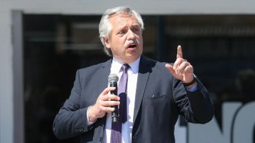 El mandatario se refirió también a las manifestaciones contra Sergio Massa y Cristina Kirchner.