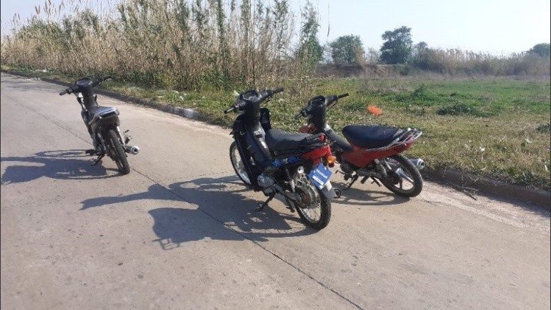 Las motos fueron robadas en Espinosa al 7100.