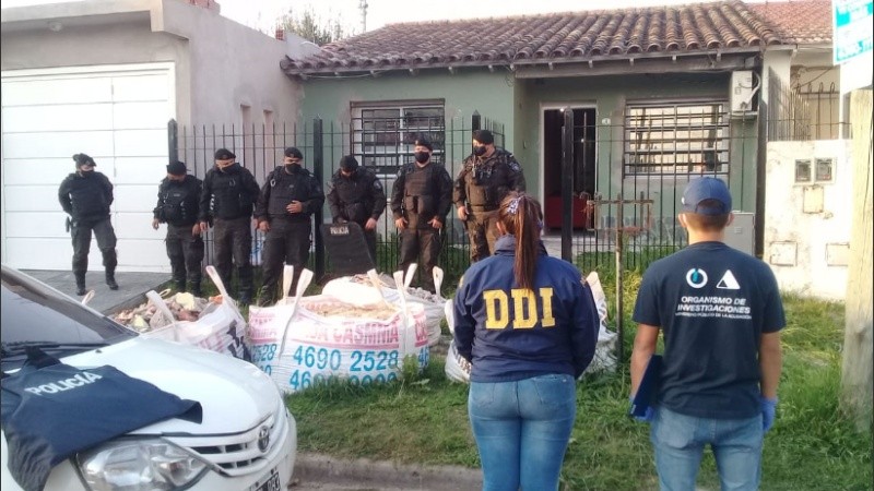 Los detenidos serán trasladados a la provincia este jueves.