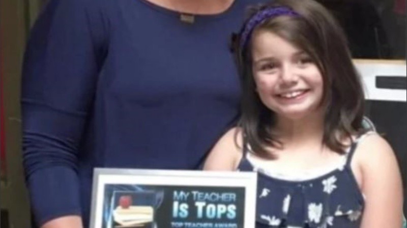 Los dos hermanos de Kaitlyn fueron sacados de la casa.