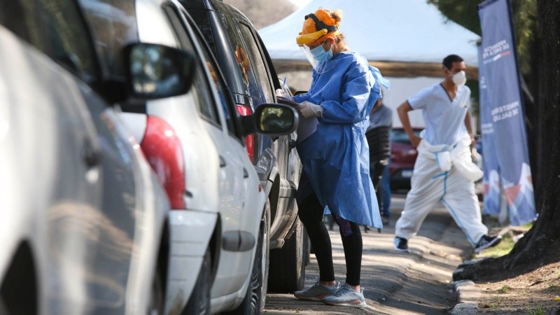 El test rápido sin bajarse del auto. 