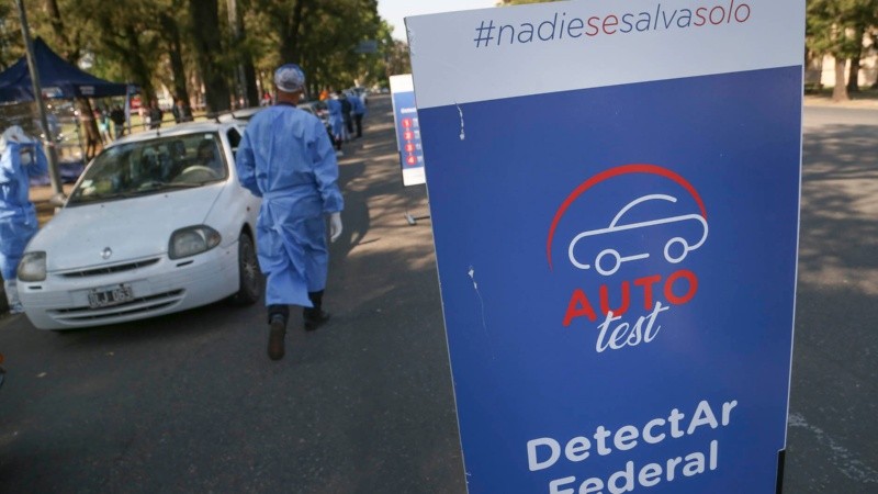 El test rápido sin bajarse del auto. 