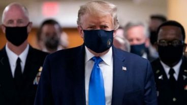 El mandatario estadounidense anunció a través de un video difundido en su cuenta de Twitter, que sería hospitalizado.