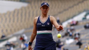 La Peque no llegó a la final final de Roland Garros, pero hizo historia: es la primera tenista que alcanza las semifinales desde la qualy.