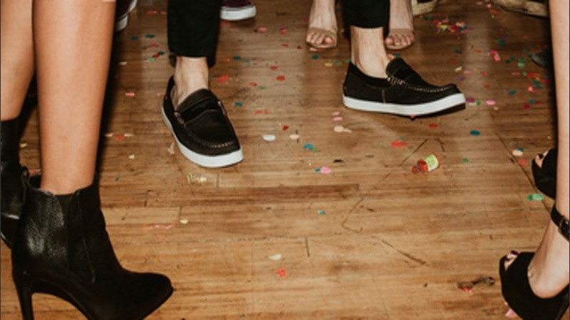 Este fin de semana, uno de los salones más conocidos de la ciudad, brindará, con cupo y al aire libre, tres eventos.