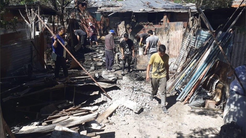 Así quedó el lugar luego del fuego. 