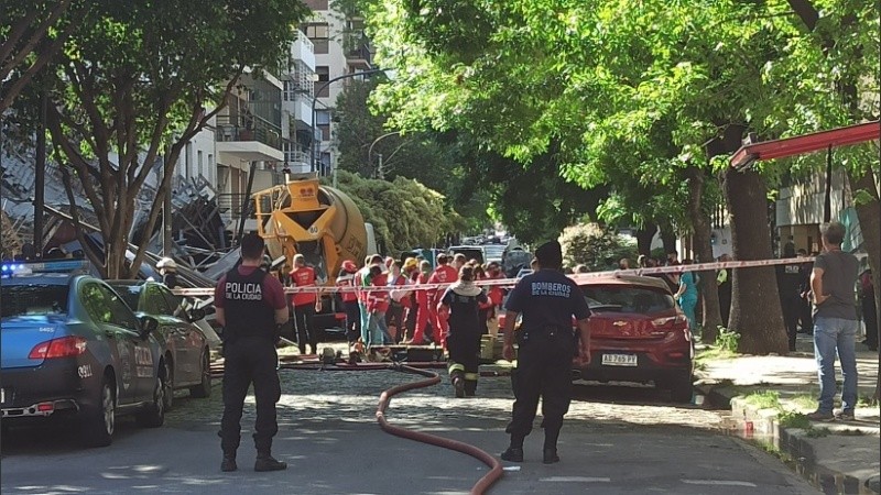 El derrumbe se produjo mientras los obreros trabajaban en el lugar.