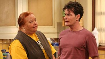 Conchata Ferrell también integró los elencos de las películas "El joven manos de tijera" y "Erin Brockovich"