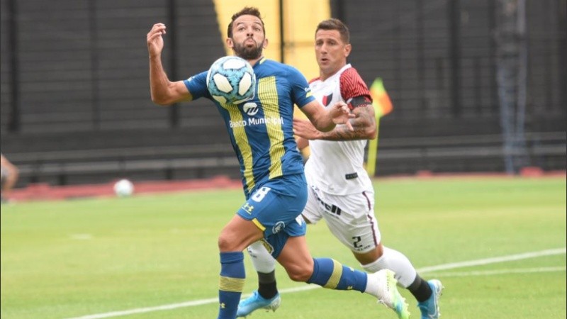 Gamba marcó nuevamente para el Canalla.