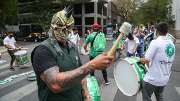 Postales de la caravana peronista este sábado 17 de octubre por las calles de Rosario.