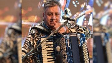 “El martes y miércoles estuvimos todos en nuestra sala de ensayo y el domingo aparecieron los síntomas”, dijo Marcos Camino.