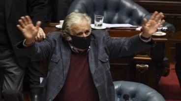 Mujica: “La Argentina tiene que encontrar caminos del medio".
