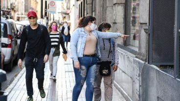 En los últimos 7 días en Rosario, 141 personas perdieron la vida por coronavirus.