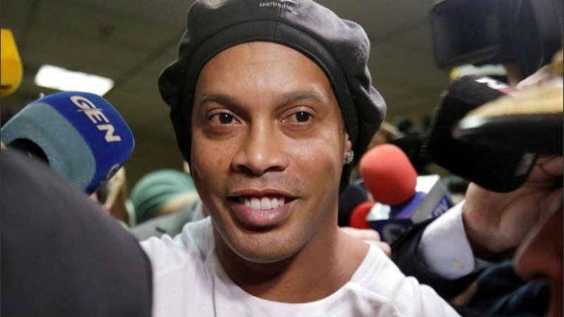 Ronaldinho cumplirá el aislamiento en la ciudad de Belo Horiozonte.
