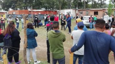 El asentamiento de Magaldi y Benteveo afronta reclamos de desalojo.
