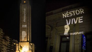 Las proyecciones esta madrugada en el Monumento y en la sede de Casa Patria Rosario.