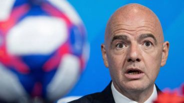 El presidente de la FIFA deberá aislarse como mínimo por 10 días
