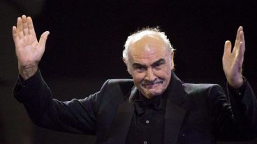 El legendario James Bond murió a los 90 años.