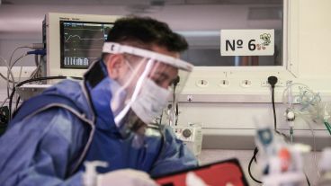 Los niños diagnosticados como positivos quedan internados y aislados.