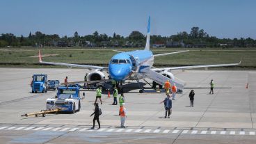 Así fue el regreso de los vuelos al aeropuerto de Rosario.