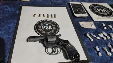 Los allanamientos en V.G Gálvez arrojaron tres detenidos e incomunicados.