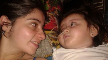 Nuria y su hija Zoe.