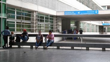 Elmuchacho fue derivado al Heca con varias heridas de bala.