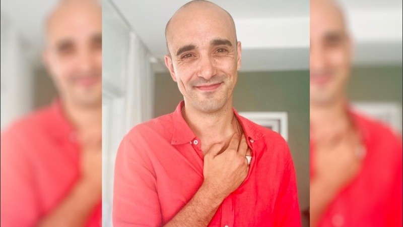 “Les dejo un abrazo fuerte, y como siempre gracias por el apoyo de cada día”, escribió Abel Pintos.