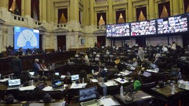 La Cámara de Diputados debatía la iniciativa este martes.