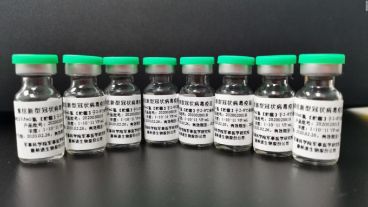 En China se habían autorizado las inoculaciones de estas vacunas aún no homologadas para los casos considerados urgentes.