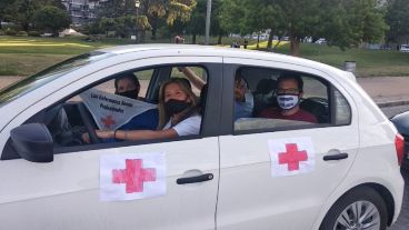 La caravana de enfermeras y enfermeros rosarinos por el Día de la Enfermería.
