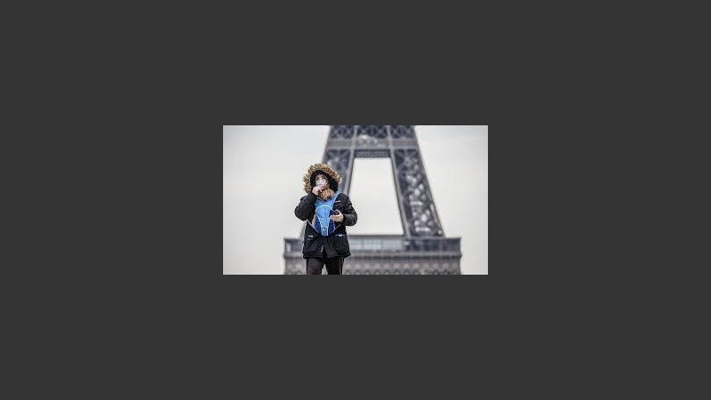 “Hay que esperar a que las cifras sean bajas y que sigan siendo bajas por semanas”, detallaron.