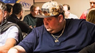 Perona padecía obesidad mórbida y el covid-19 terminó con su vida.